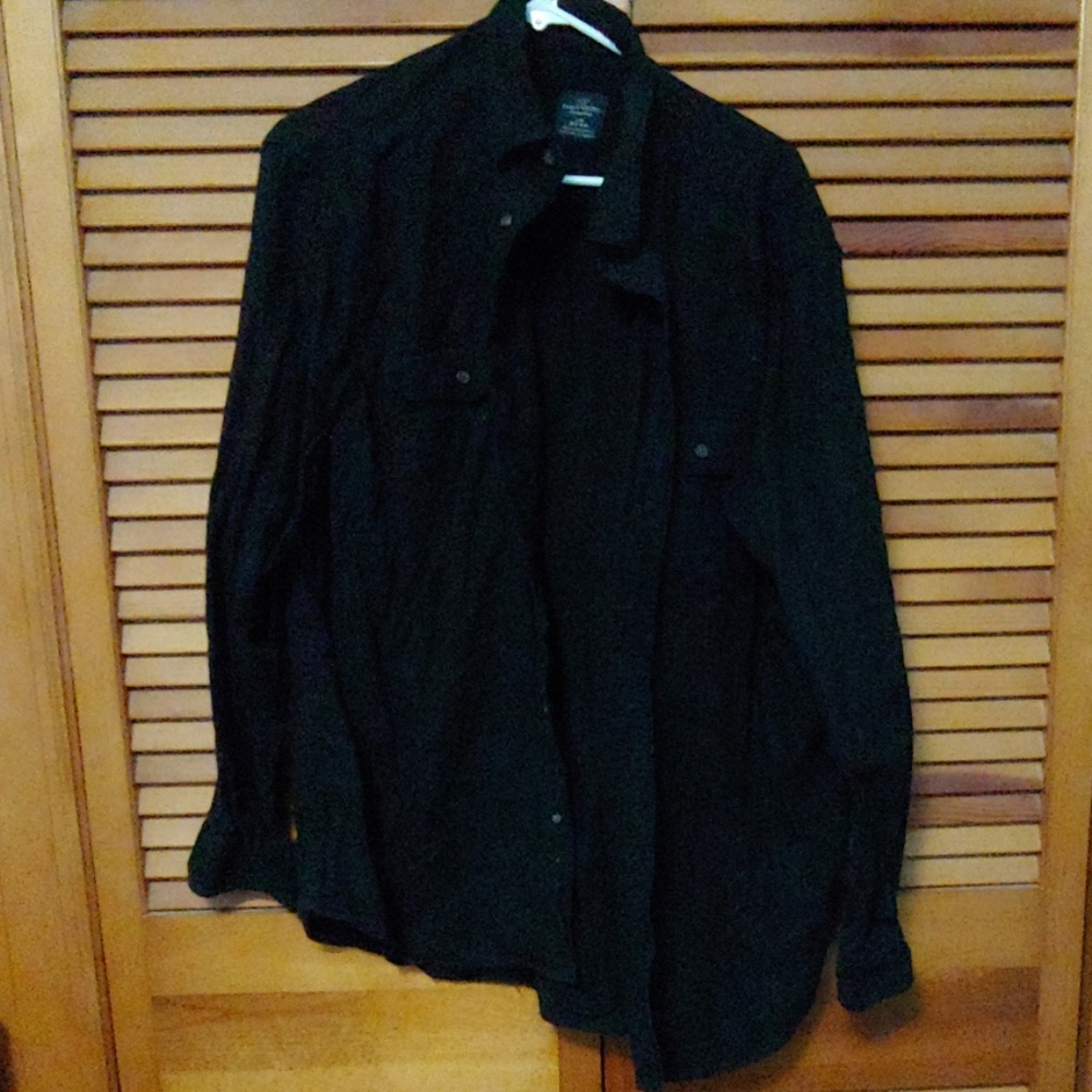 Black long sleeve shirt